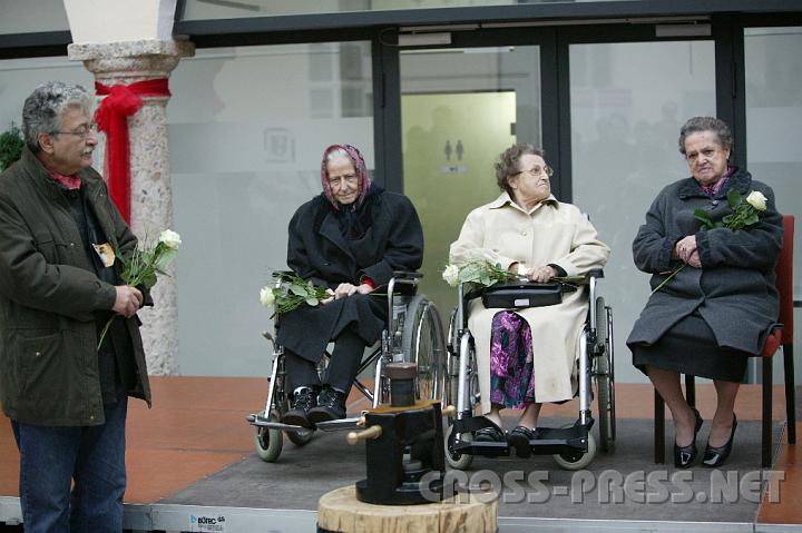 2008.10.25_16.22.23.JPG - Anna Strasser, Maria Sator und Anna Rohrhofer: drei mutige Widerstandskmpferinnen