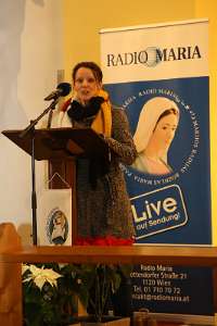 Radio Maria - Missions- und EinkehrTage Cornelia Grünsteidl liest die Lesung.