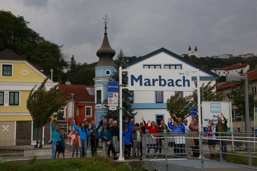 Radio Maria JahresWallfahrt 2021 Abmarsch der Fußwallfahrer von der Schiffsanlegestelle in Marbach.