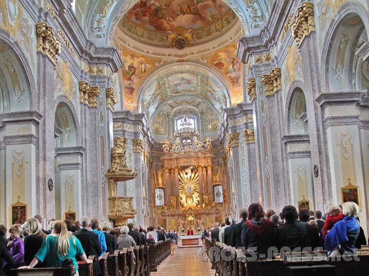 2013.05.20_08.17.44.jpg - So eindrucksvoll und festlich präsentiert sich die Basilika am Sonntagberg!