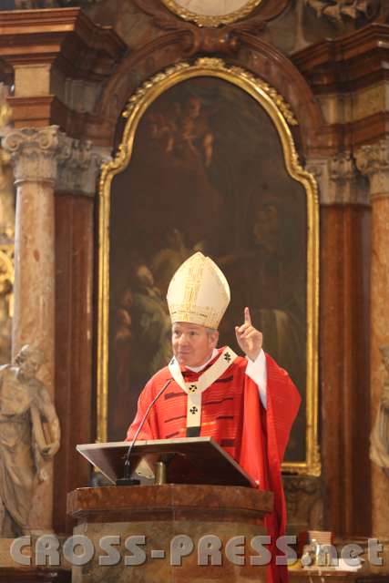 2014.09.14_16.51.25.jpg - Kardinal Schönborn