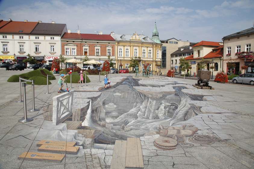 WeltJugendTag Krakau 2016 Am Hauptplatz des Vorortes Wieliczka ist die "Salzkathedrale" dargestellt, die sich darunter befindet.