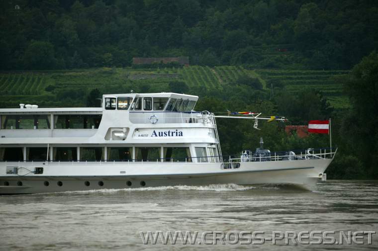 05.08.24_000 Austria, ein Traumland fr erholungsbedrftige Belaruskinder; 'MS Austria', nicht nur fr sie ein Traumschiff, auf dem Donauweg durch die Wachau.
