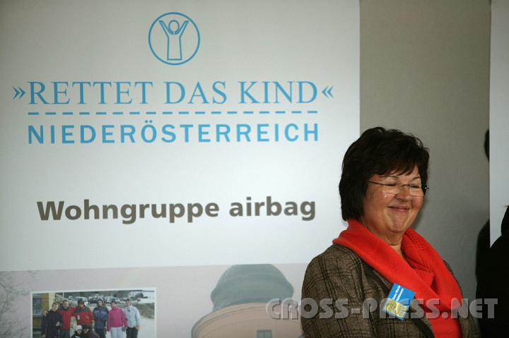 2008.11.14_14.35.20.JPG - Anna Maria Mhlmann, "RdK" Bereichsleiterin der "Auenwohngruppen".