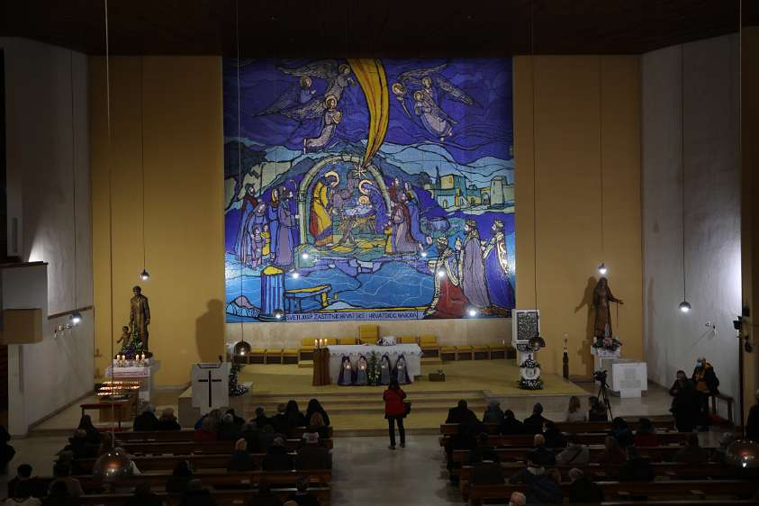 Biskup Mijo Gorski je blagoslovio novi mozaik u Nac. Svetištu sv. Josipa