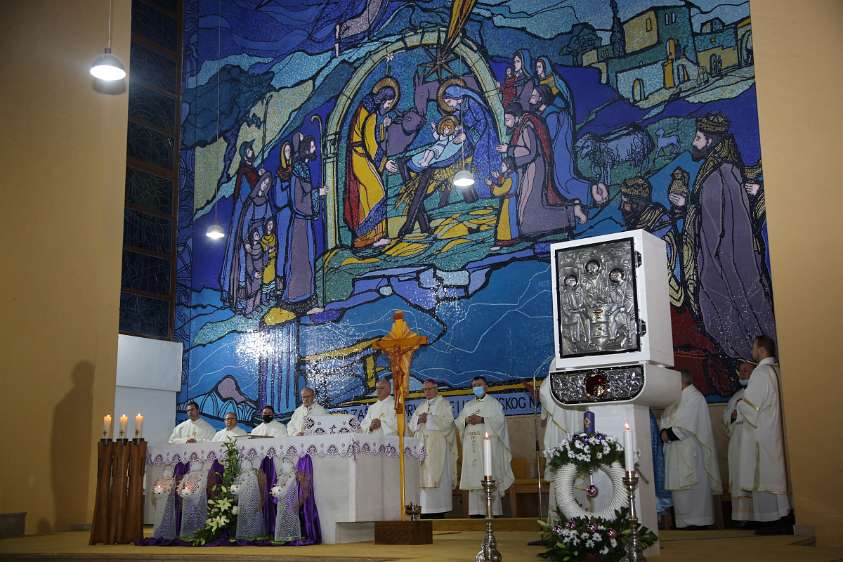 Biskup Mijo Gorski je blagoslovio novi mozaik u Nac. Svetištu sv. Josipa