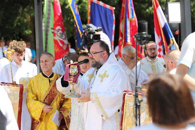 Proslava 1100 obljetnice Kraljevine Hrvatske Vladika Milan Stipić