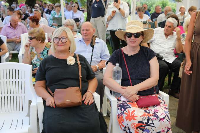 Velika Gospa u Novigradu