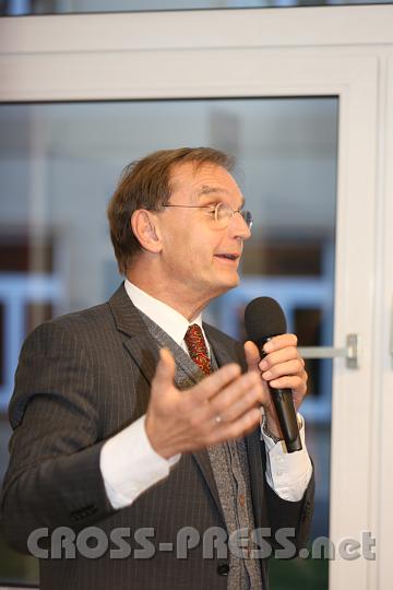 2012.11.25_16.15.00.jpg - Lukas Bonelli, der Präsident von Radio Maria Österreich, wurde vor kurzem in den Vorstand der "Weltfamilie" von RM gewählt.