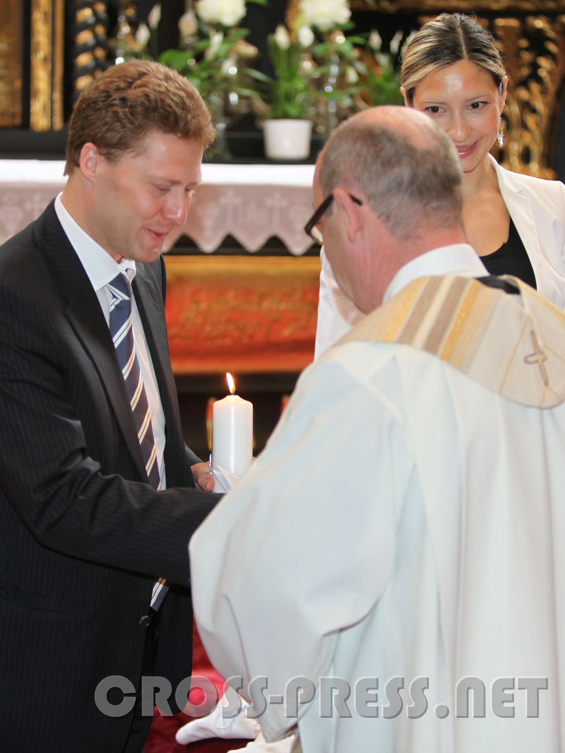 Taufe von Alexander Christian Drumeva-Maierhofer mit P.Gerhard Ellinger 