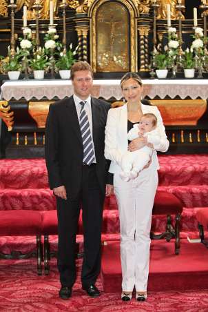 Taufe von Alexander Christian Drumeva-Maierhofer mit P.Gerhard Ellinger