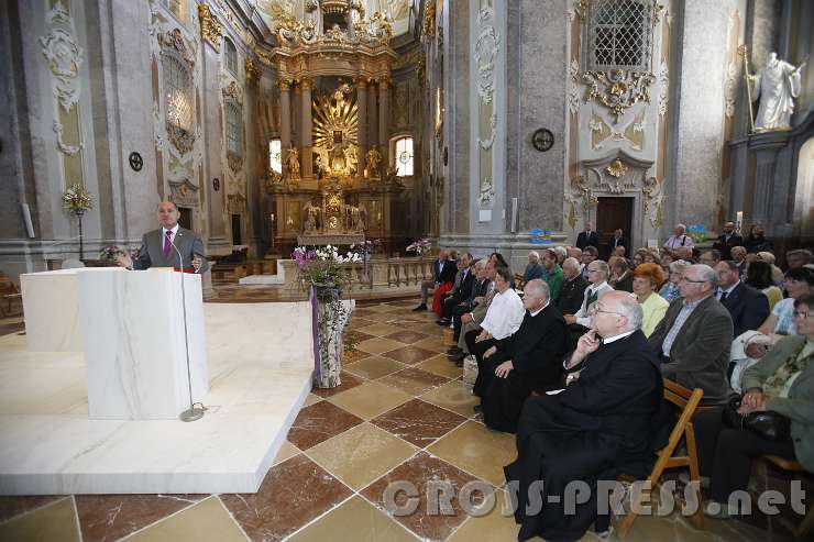2016.05.22_10.51.54_00.JPG - Minister Wolfgang Sobotka, der Obmann des Vereins "Basilika Sonntagberg", bei seiner Ansprache.