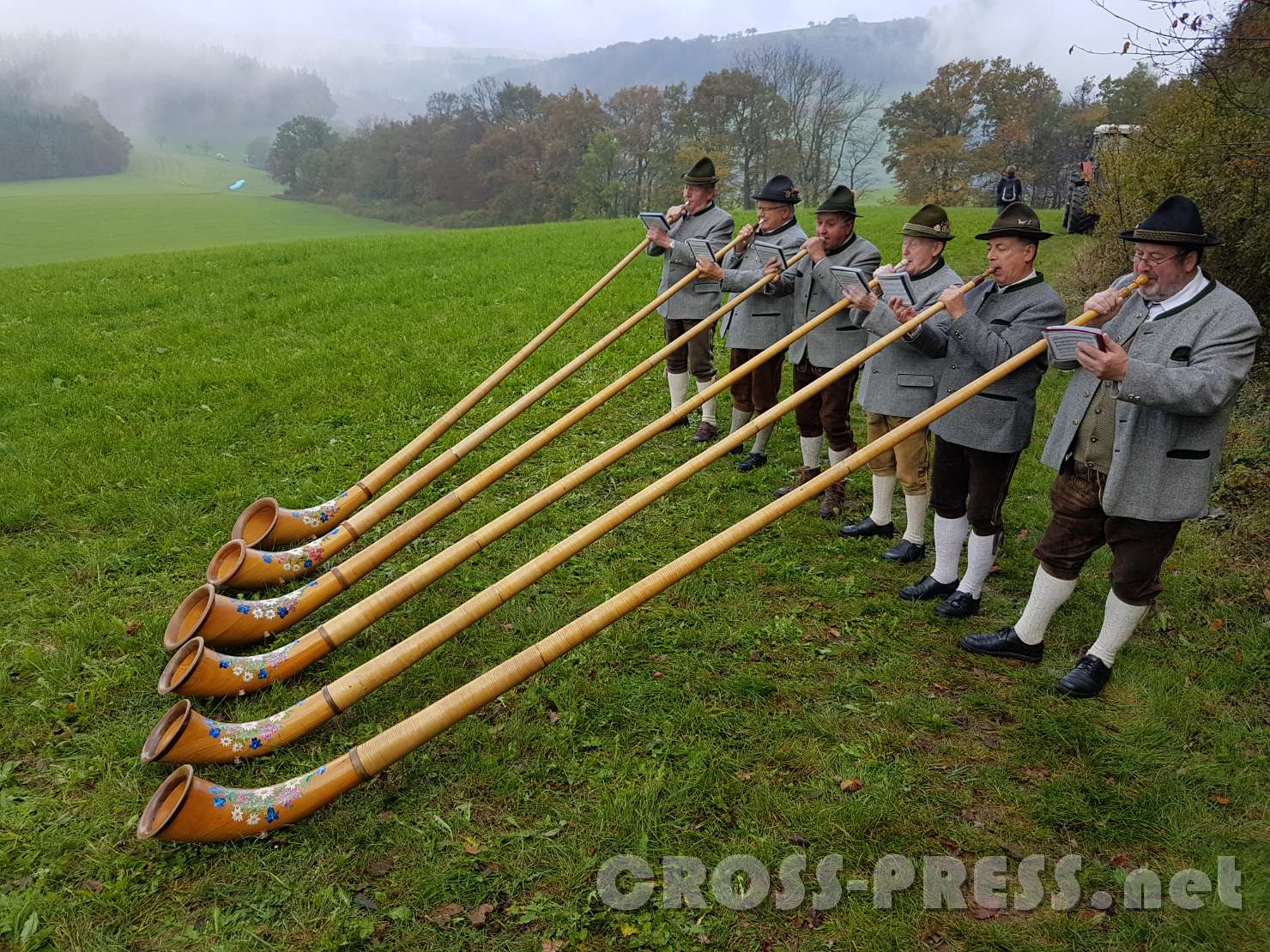 2016.10.26_11.23.52.jpg - Porstenberger Alphornbläser