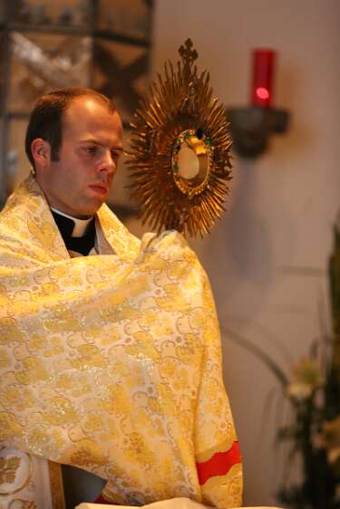 Vigil und Eucharistische Anbetung zur Heimatprimiz von Christoph Weiss