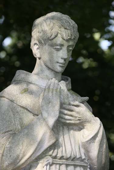 WeltJugendTag Krakau 2016 Statue des heiligen Franziskus im Klostergarten der Franziskaner.
