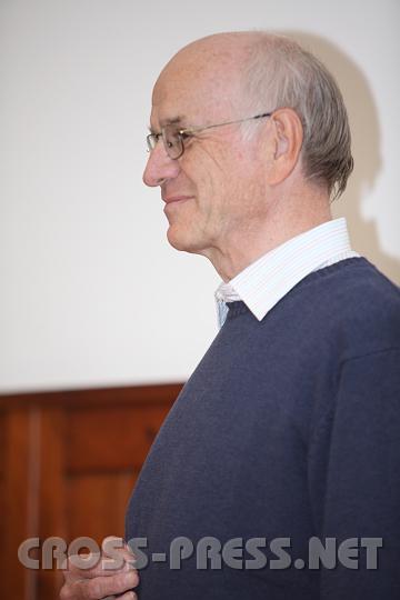 2009.10.20_20.06.04.jpg - Dr. Bernhard Wenisch ist Theologe und Psychotherapeut.
